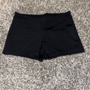 Girls black dance shorts,doesn’t have a label but they are Bloch size 6/7